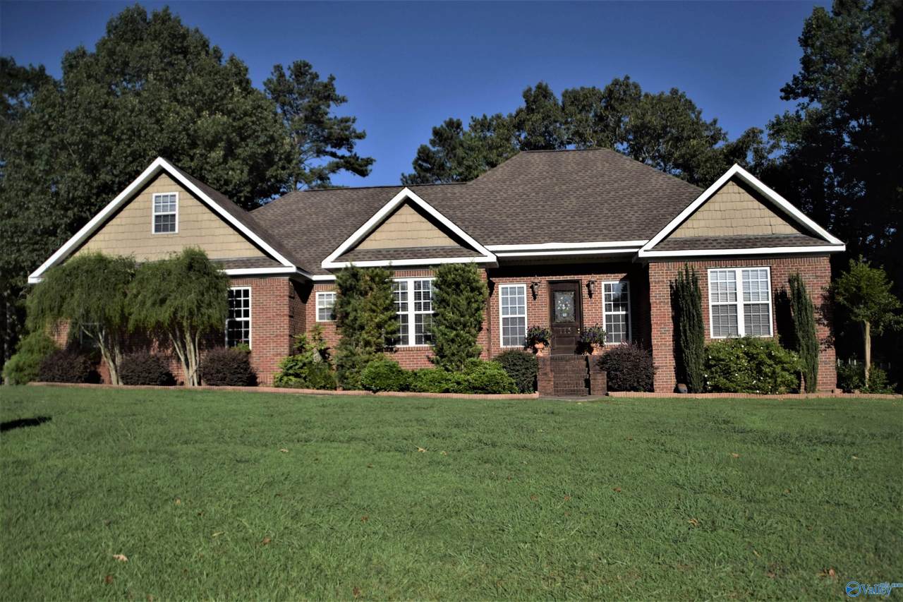 115 Quinn Drive - Photo 1