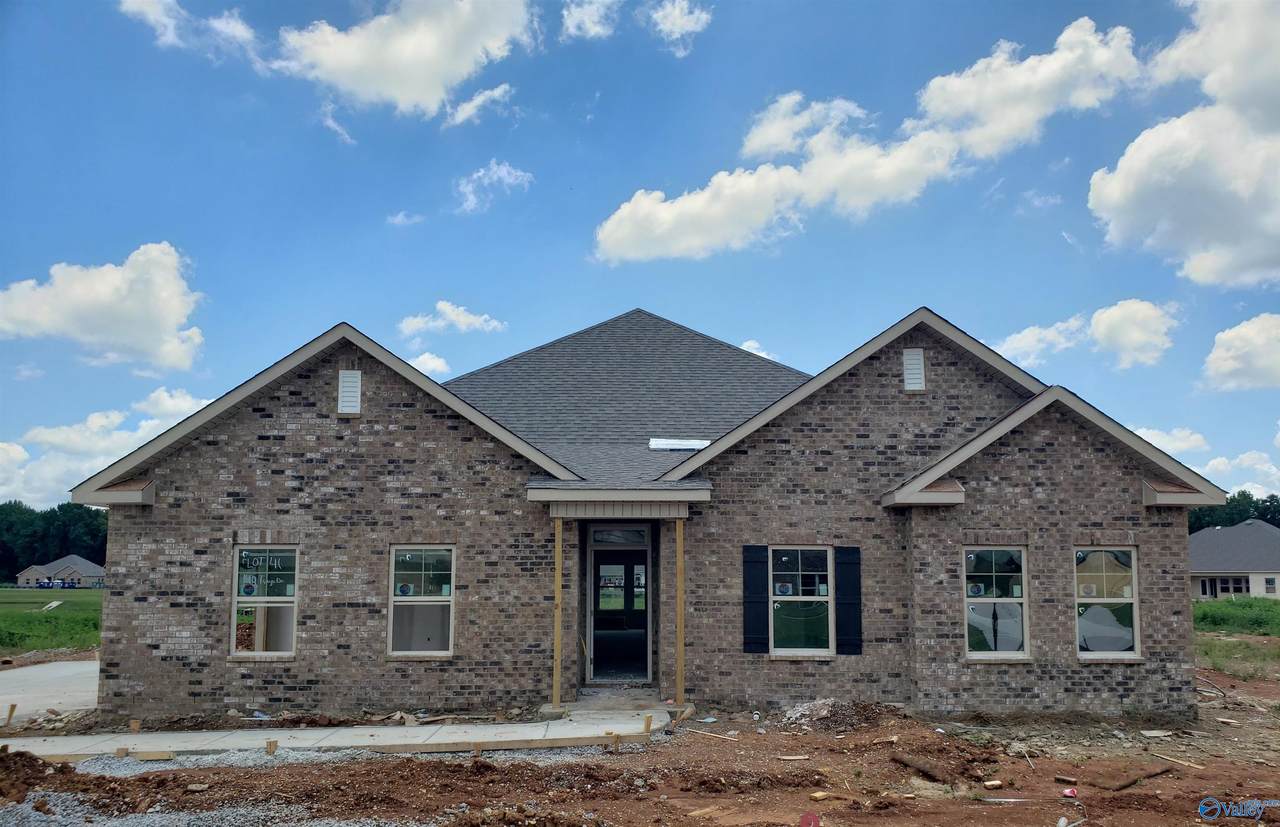 142 Tango Drive - Photo 1