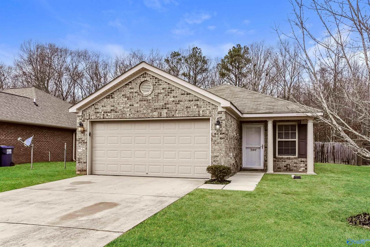 139 Bermuda Lakes Drive - Photo 1