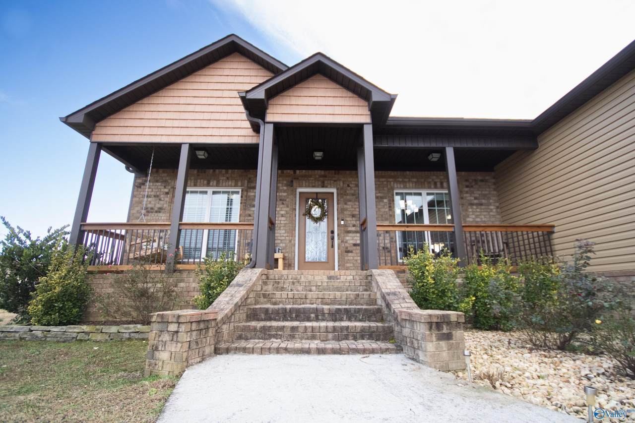 91 Lashae Loop - Photo 1
