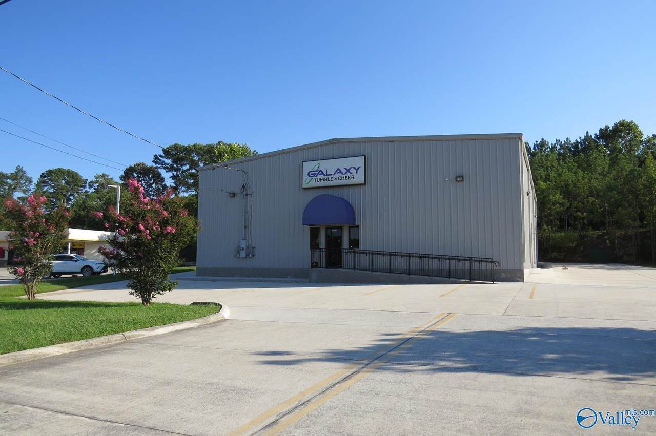 12997 Highway 431 - Photo 1