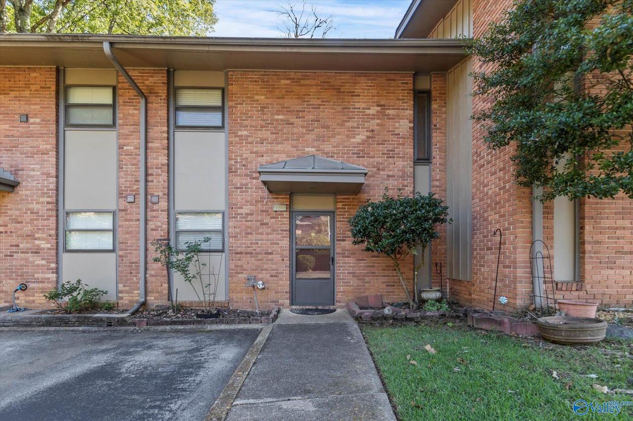 2223 Colony Drive - Photo 1