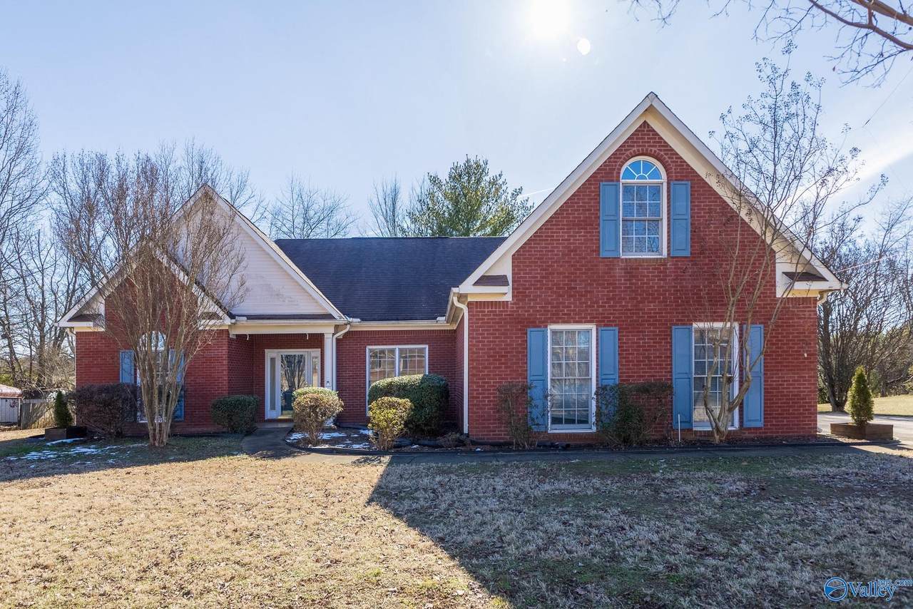 110 Bordeaux Lane - Photo 1