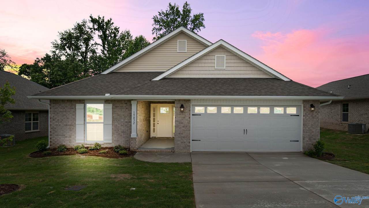 19832 Redhawk Drive - Photo 1