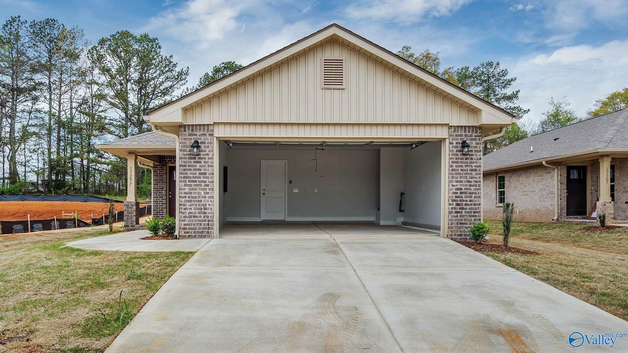 15284 Lapwing Cove - Photo 1