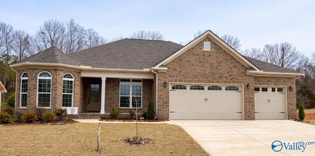 121 Boardhouse Branch - Photo 1