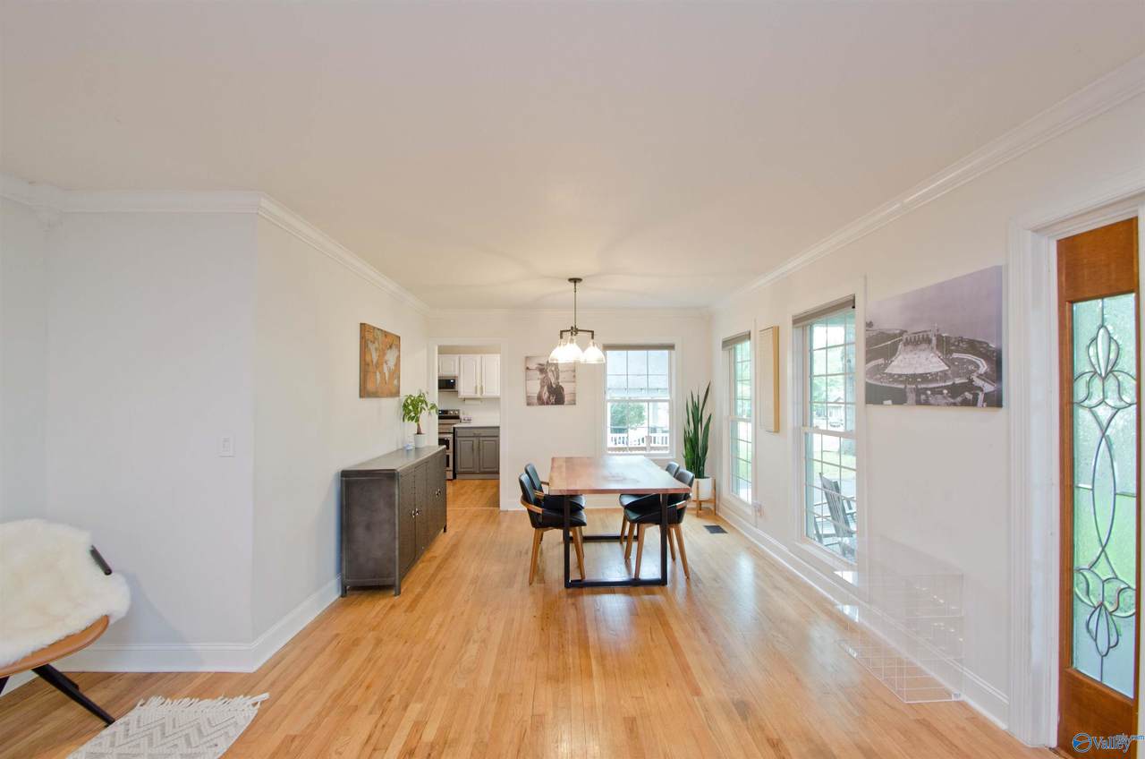 1105 9th Street - Photo 1