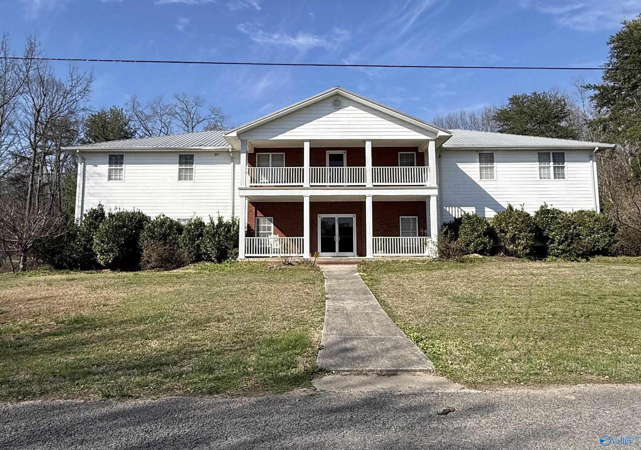 633 County Road 266 - Photo 1