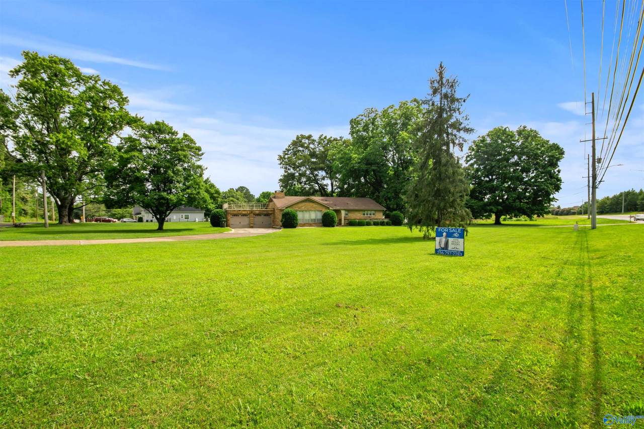 707 Winchester Road - Photo 1