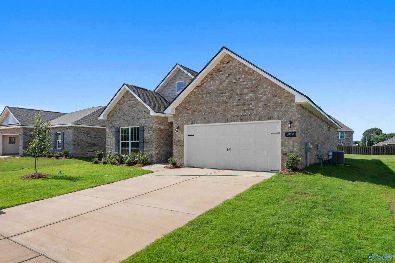 309 Keller Drive - Photo 1