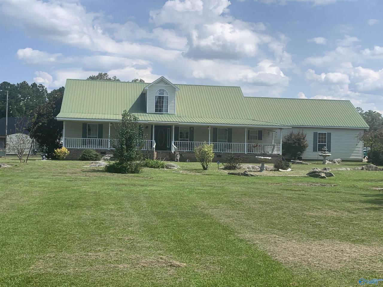 870 Holman Street - Photo 1