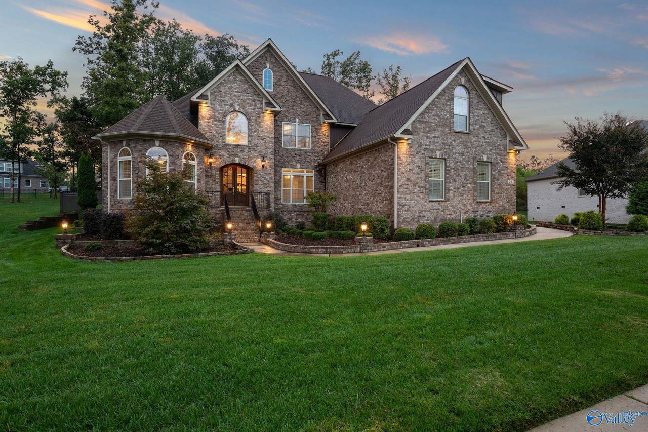 26 Emerald Point - Photo 1