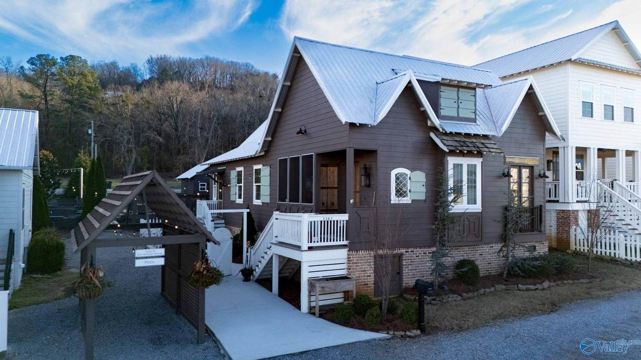 3267 Hardin Road - Photo 1