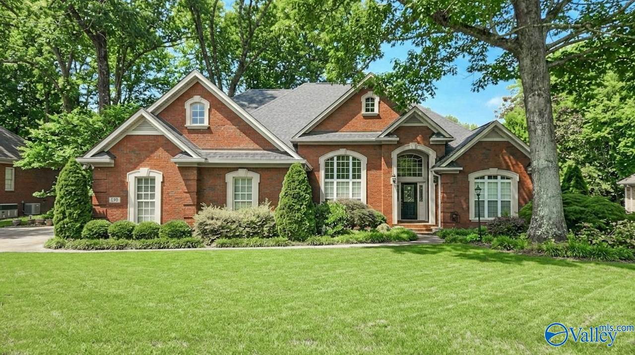 150 Greenlawn Drive - Photo 1