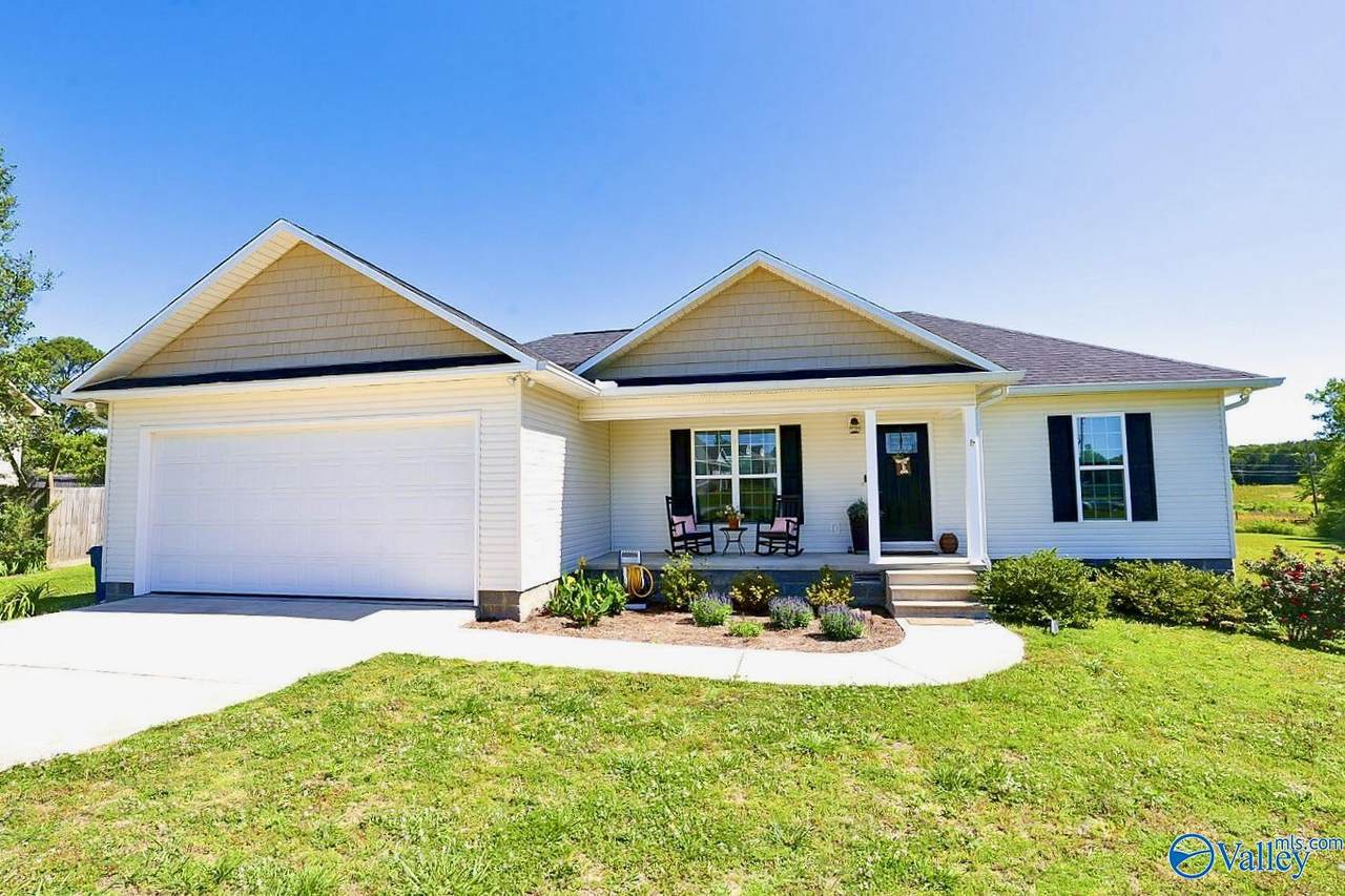 444 Granite Circle - Photo 1