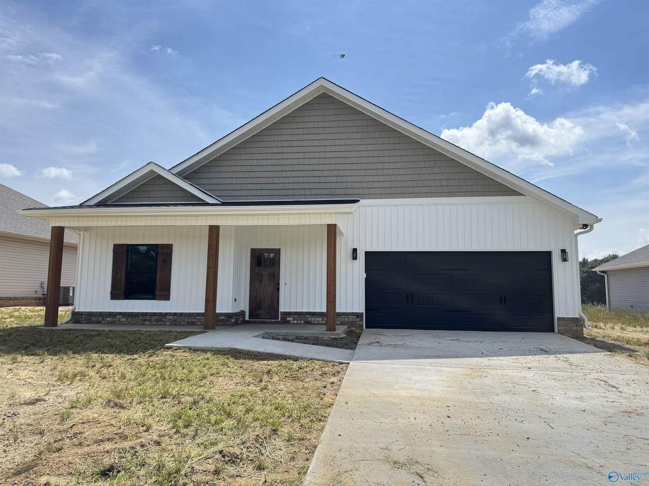 237 Deer Trail - Photo 1
