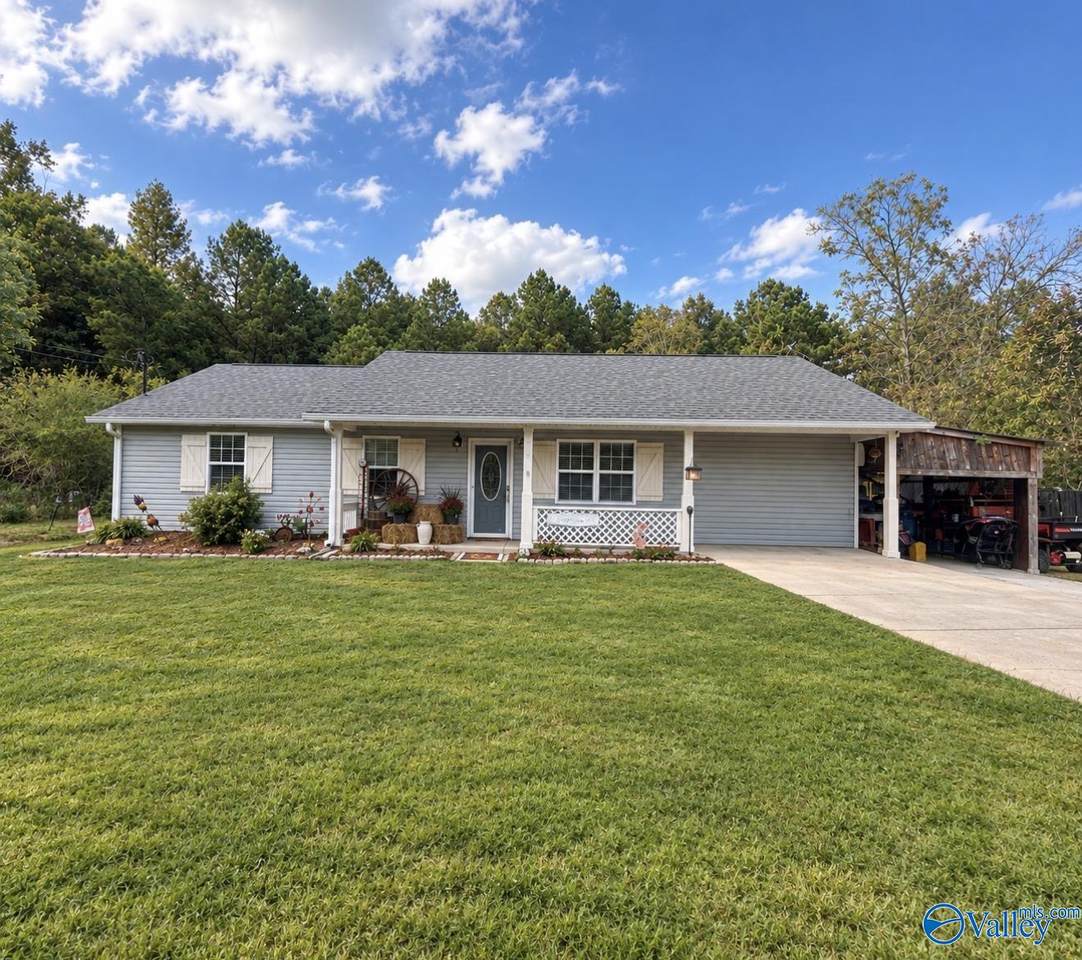 125 Hardwood Drive - Photo 1