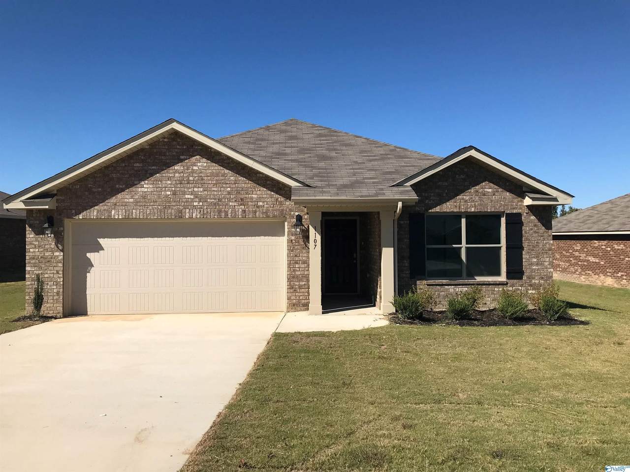 1107 Quail Hollow Road - Photo 1