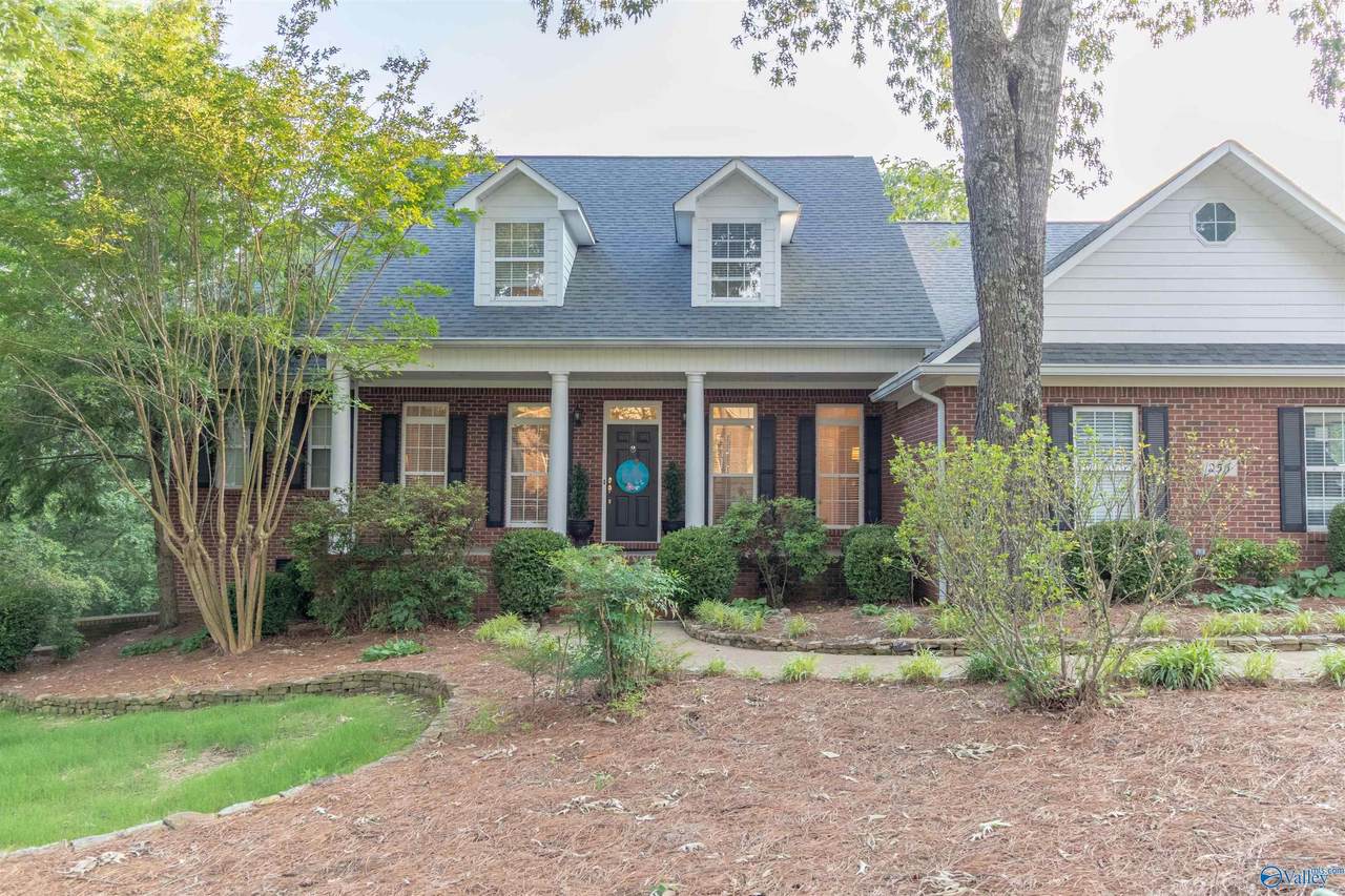 255 River Pointe Drive - Photo 1
