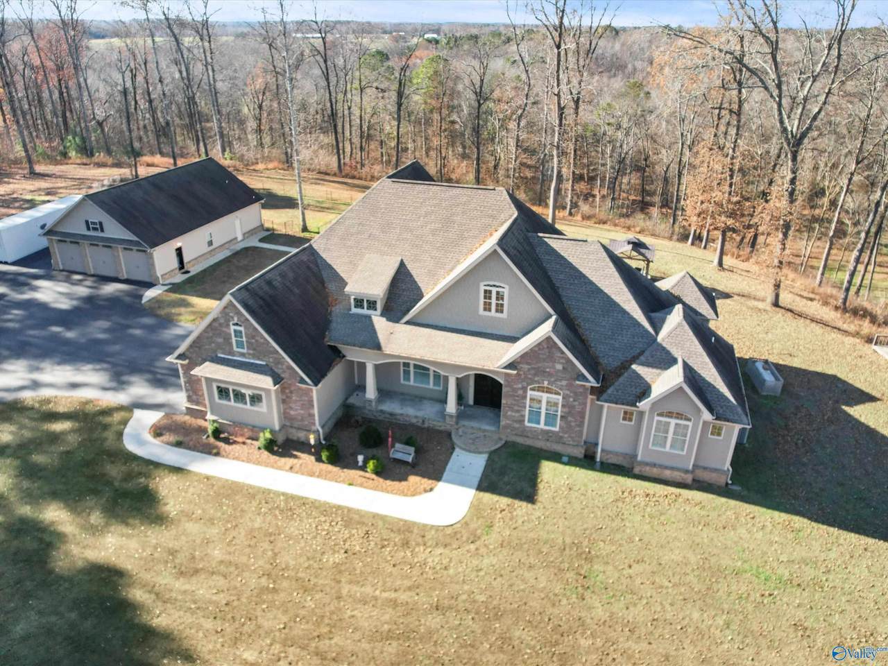 343 Mccutcheon Lane - Photo 1