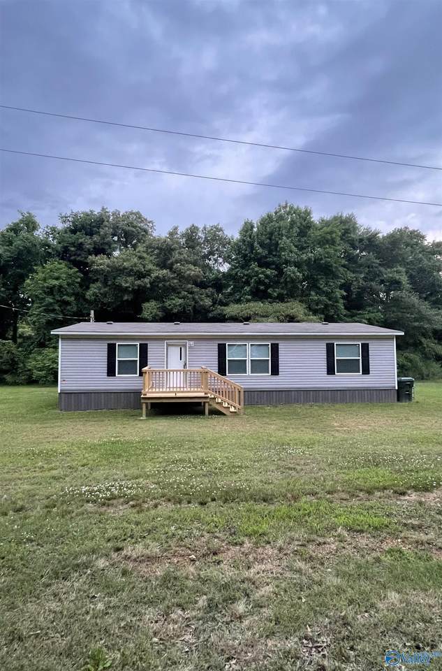 203 Bainbridge Loop - Photo 1