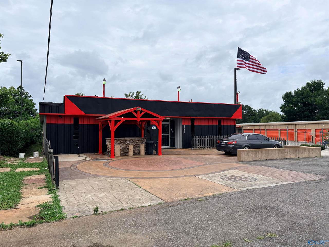 11590 Memorial Parkway South - Photo 1