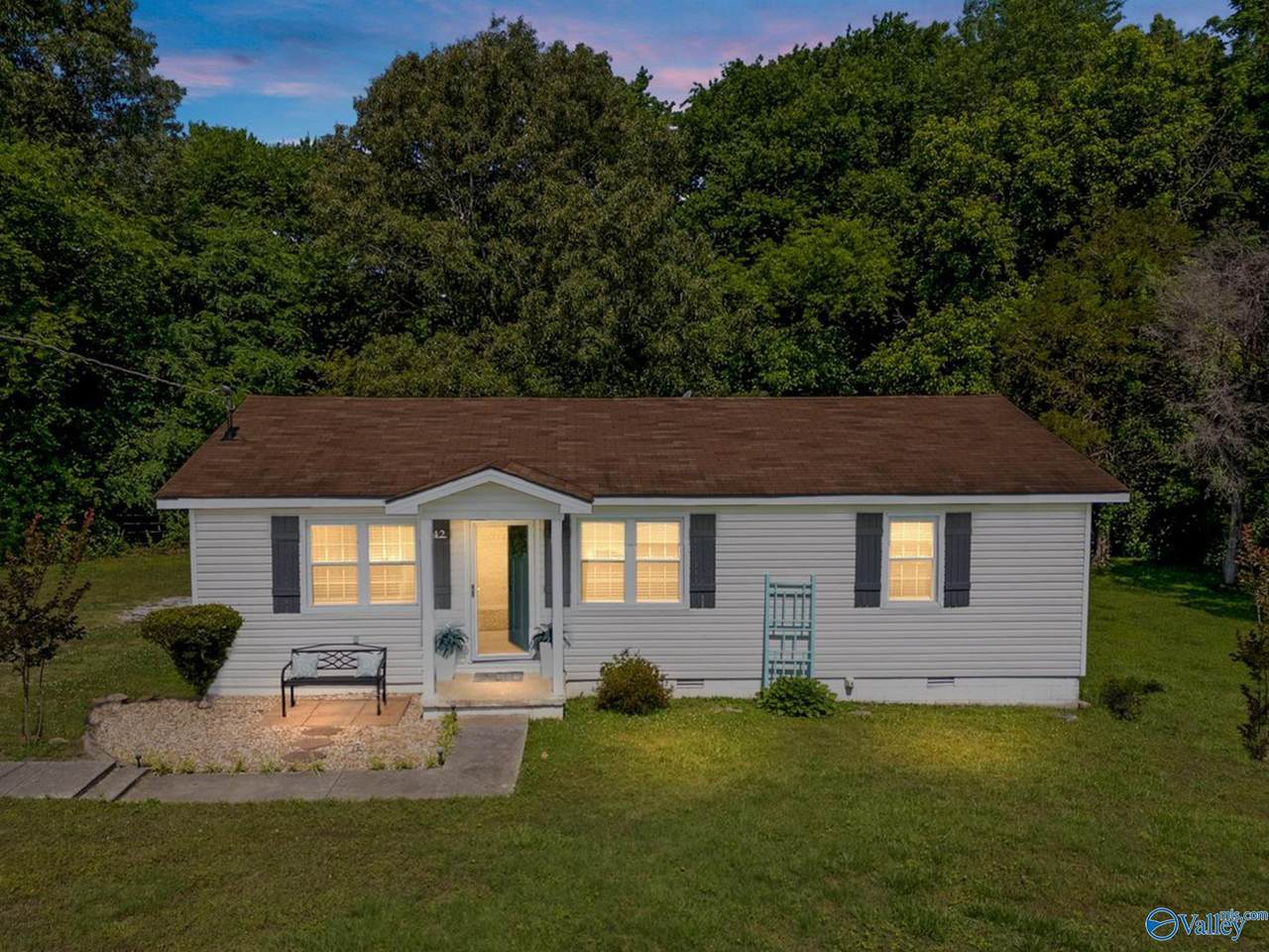 142 Lark Road - Photo 1