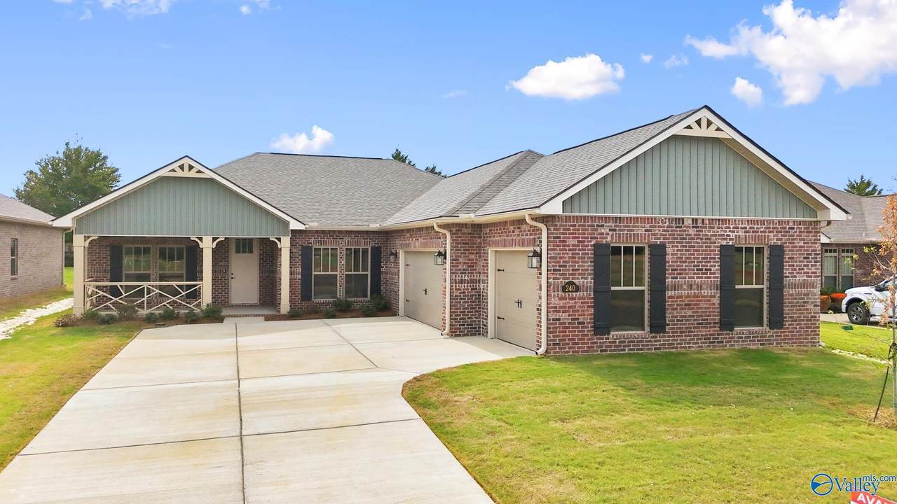 240 Emma Harris Circle - Photo 1