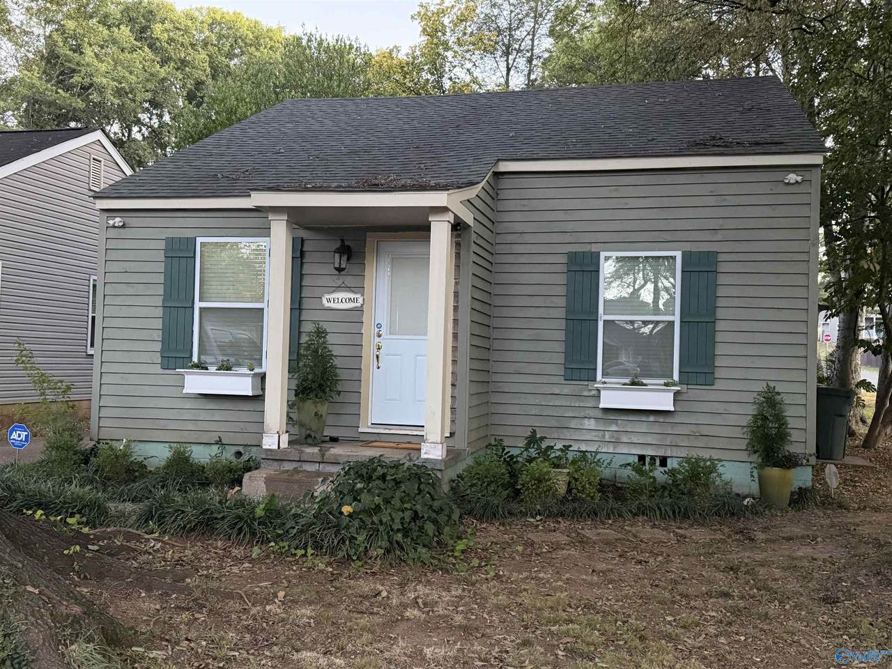 1102 Stevens Avenue - Photo 1