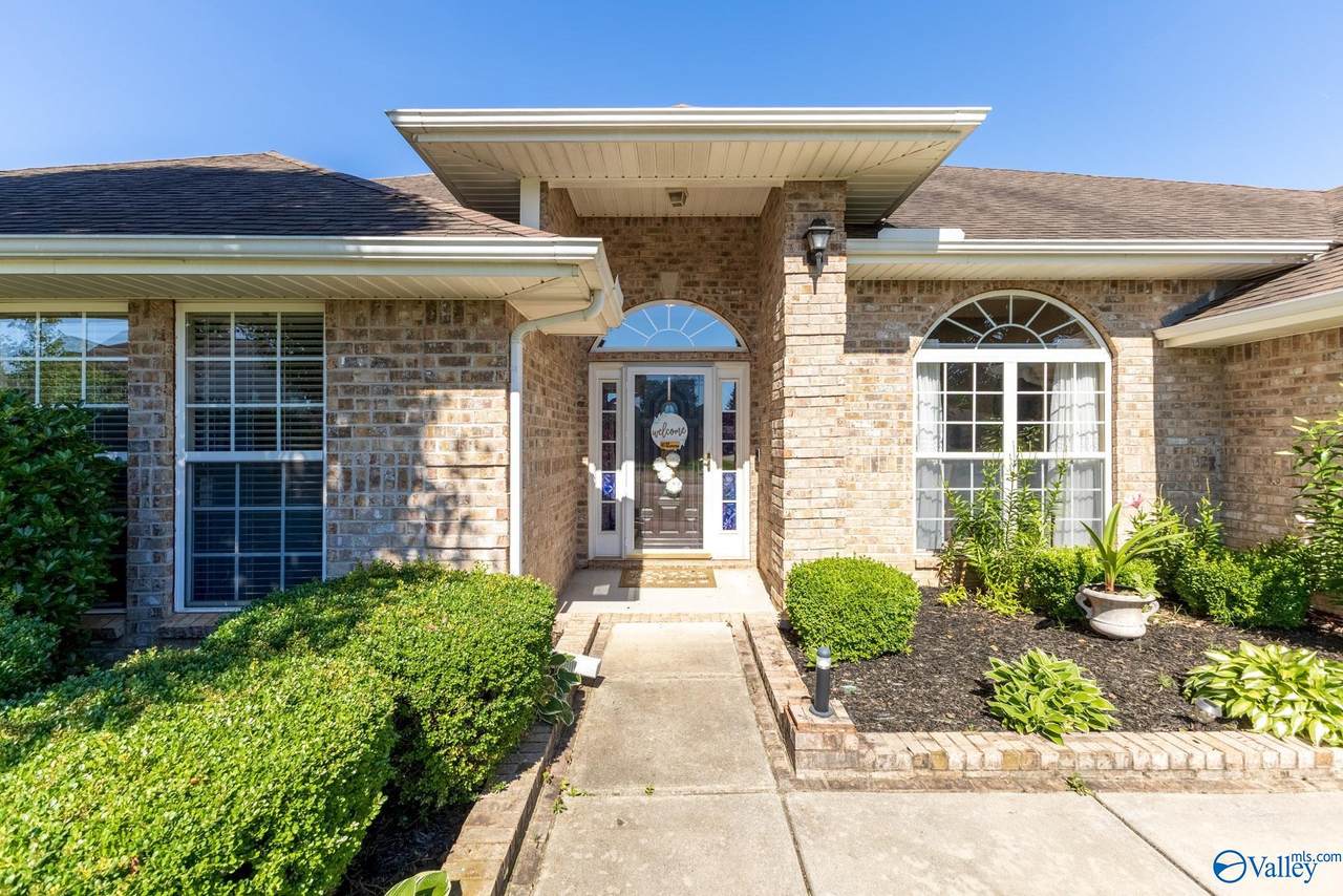 519 Summer Cove Circle - Photo 1