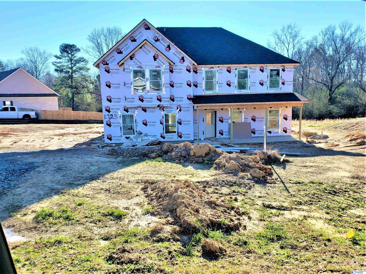 653 Crestman Dr - Photo 1