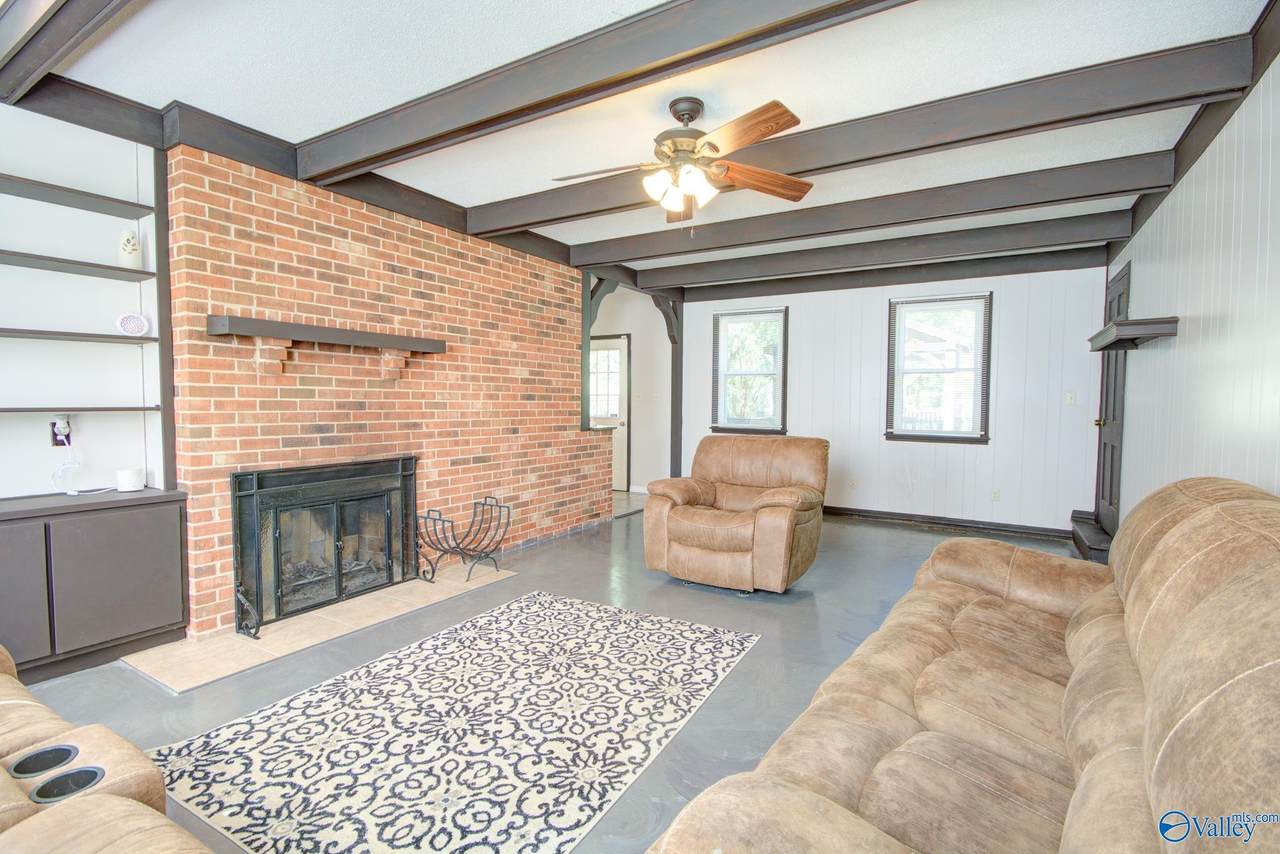 2614 Vista Drive - Photo 1