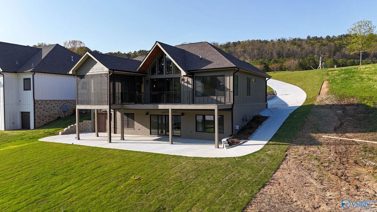 3787 Colonial Drive - Photo 1