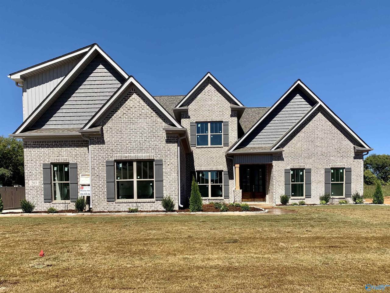 203 Midland Drive - Photo 1
