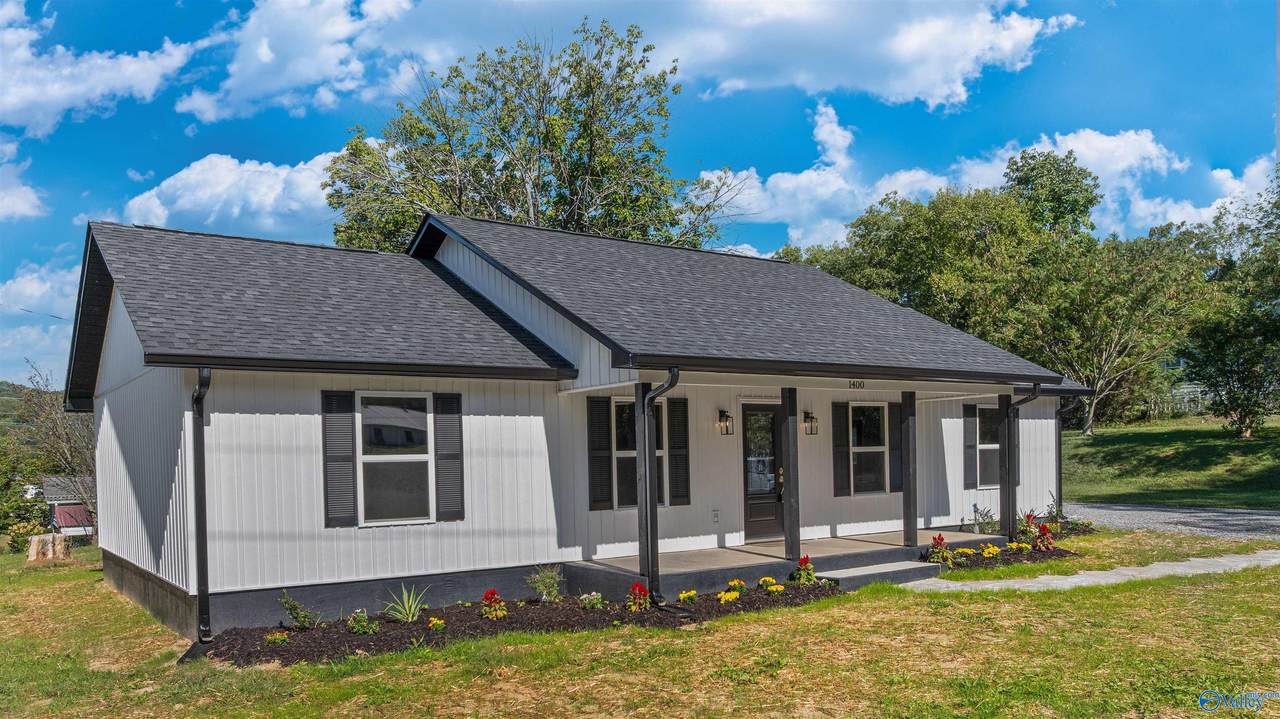 1400 Sanders Avenue - Photo 1