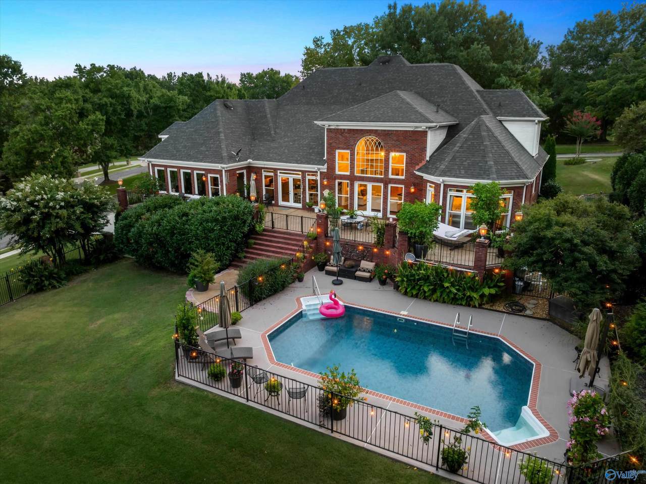 2901 Honors Row - Photo 1