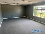 14076 Highway 231/431 - Photo 12