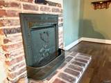2421 Crestview Drive - Photo 4