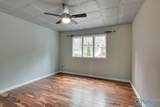 300 Woodside Drive - Photo 32