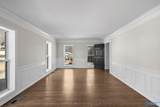 1709 Winston Street - Photo 9