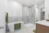 201 Marsheutz Avenue - Photo 21