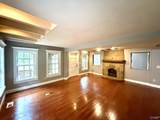 202 Uriah Avenue - Photo 3