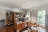 2401 Surrey Lane - Photo 17
