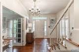 2401 Surrey Lane - Photo 3