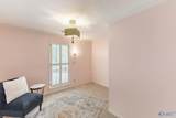 2401 Surrey Lane - Photo 33