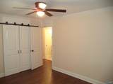 300 Plymouth Road - Photo 18