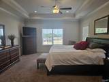 7656 Shaun Leslie Circle - Photo 16