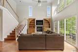 2905 Southhurst Drive - Photo 11