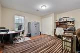 815 Lazy Lane - Photo 18