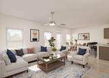 7597 Discovery Point Drive - Photo 2